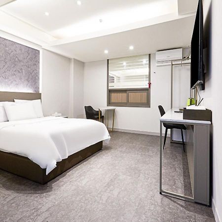 Regency Hotel Seongnam Dış mekan fotoğraf