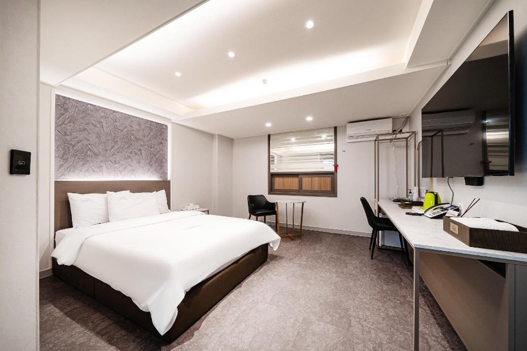 Regency Hotel Seongnam Dış mekan fotoğraf