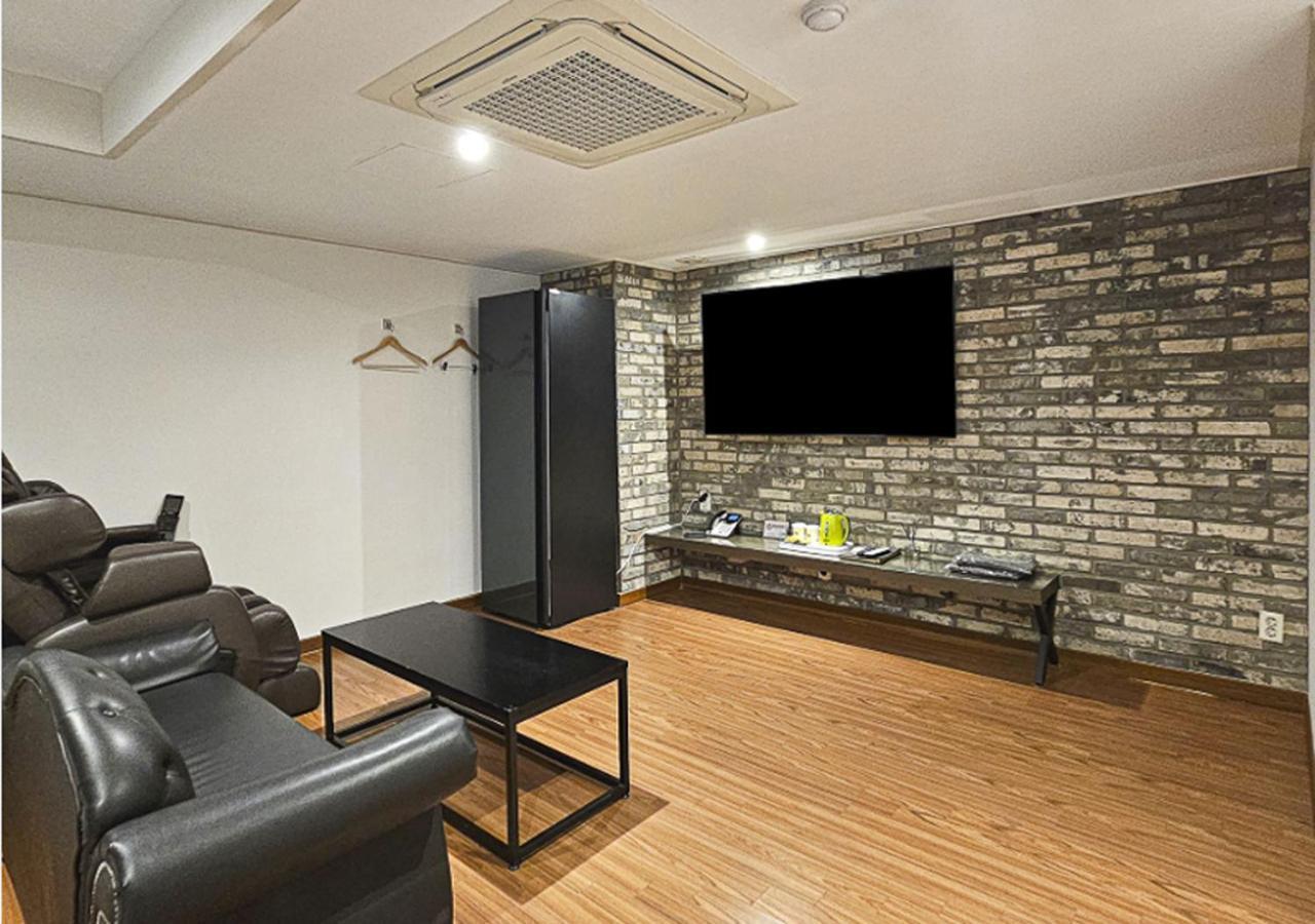 Regency Hotel Seongnam Dış mekan fotoğraf