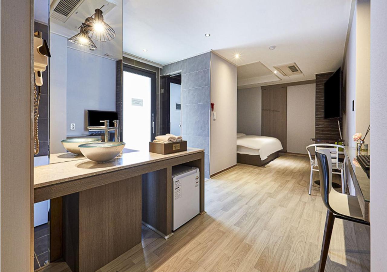 Regency Hotel Seongnam Dış mekan fotoğraf