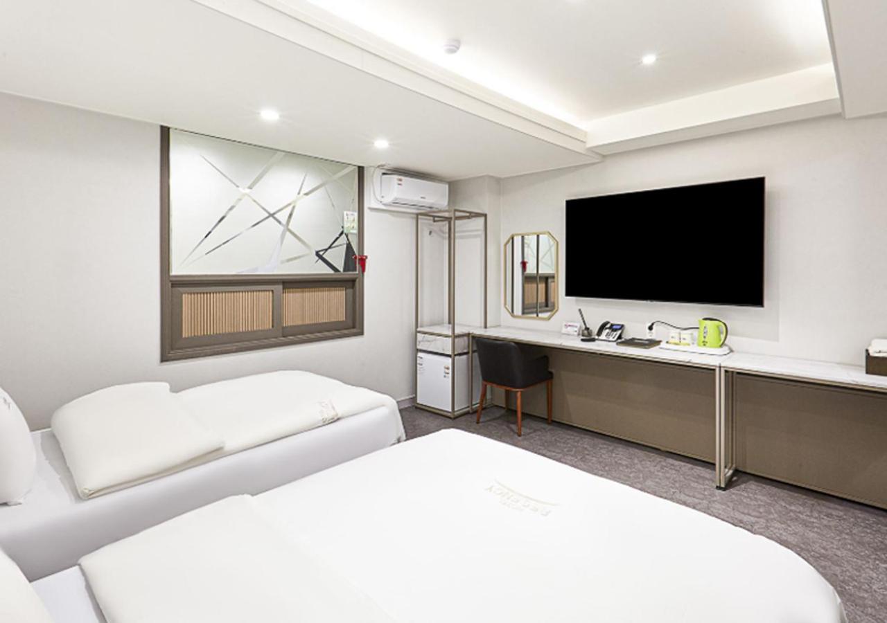 Regency Hotel Seongnam Dış mekan fotoğraf